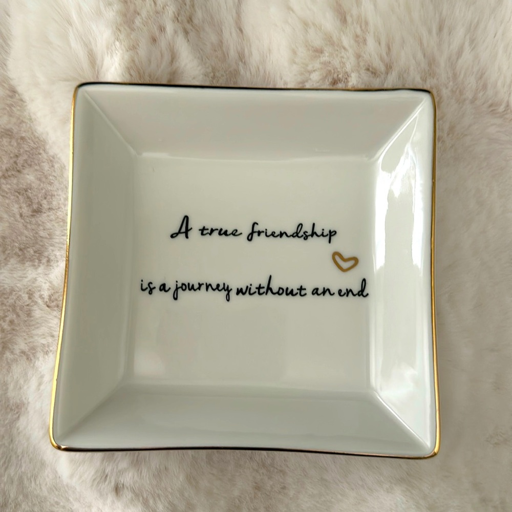 Gold trim trinket/jewelry tray